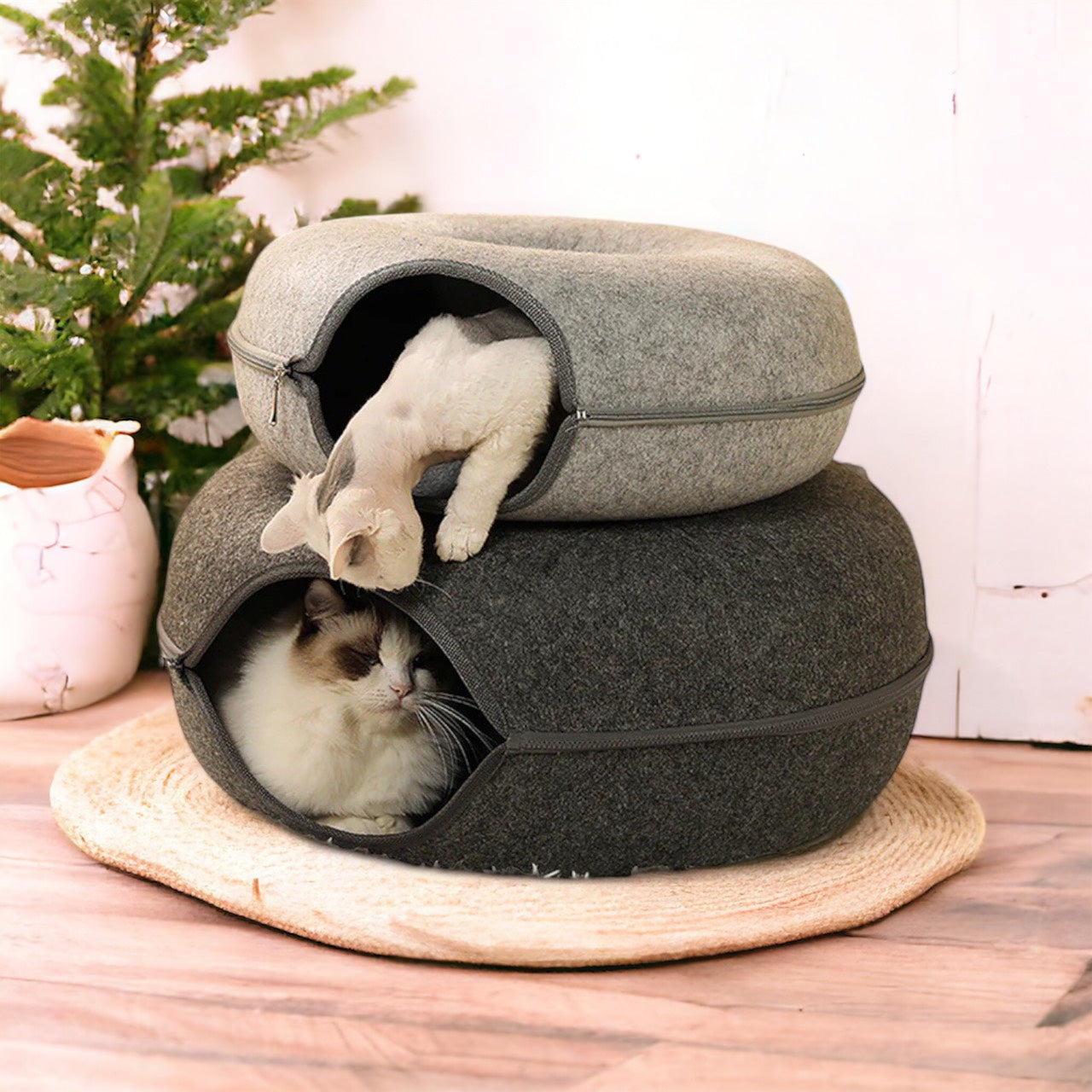 Donut™ - Premium Felt Cat Cave Bed With Donut Shape